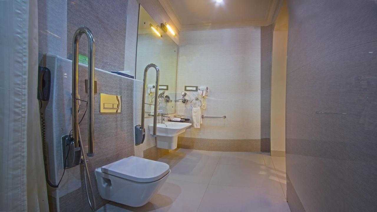 Contour Backwaters Hotel Resort & Convention Centre Ramankari Экстерьер фото